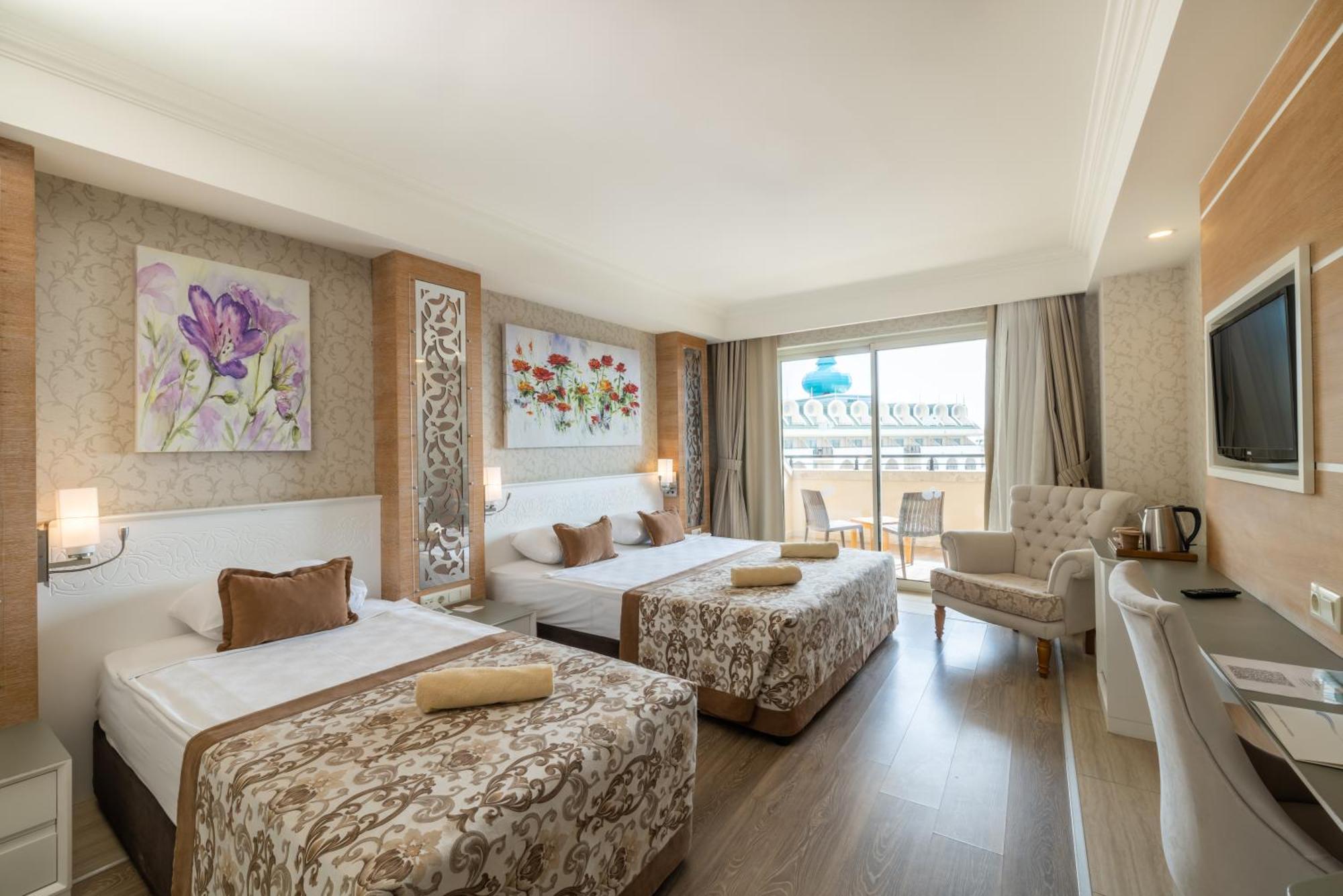 Crystal Sunset Luxury & 5* Side