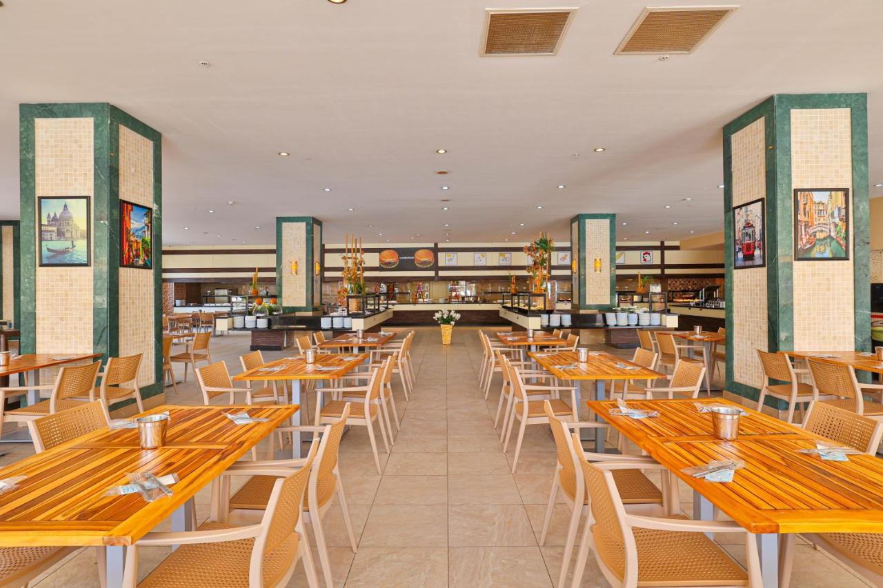 Station touristique Crystal Sunset Luxury &